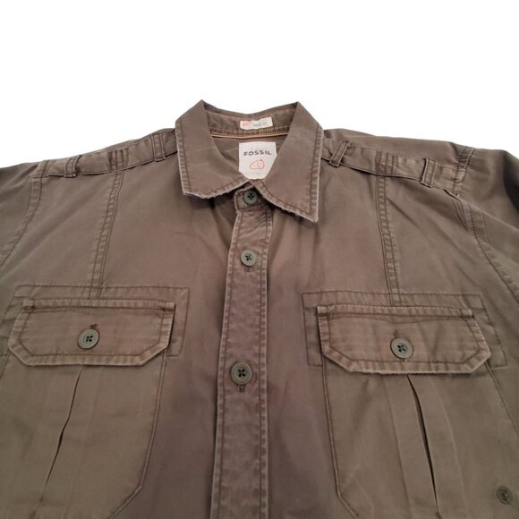 Fossil Mens Vintage Fit Long Sleeve ButtonUp Shirt Size Large Olive Green Cotton - Picture 2 of 8